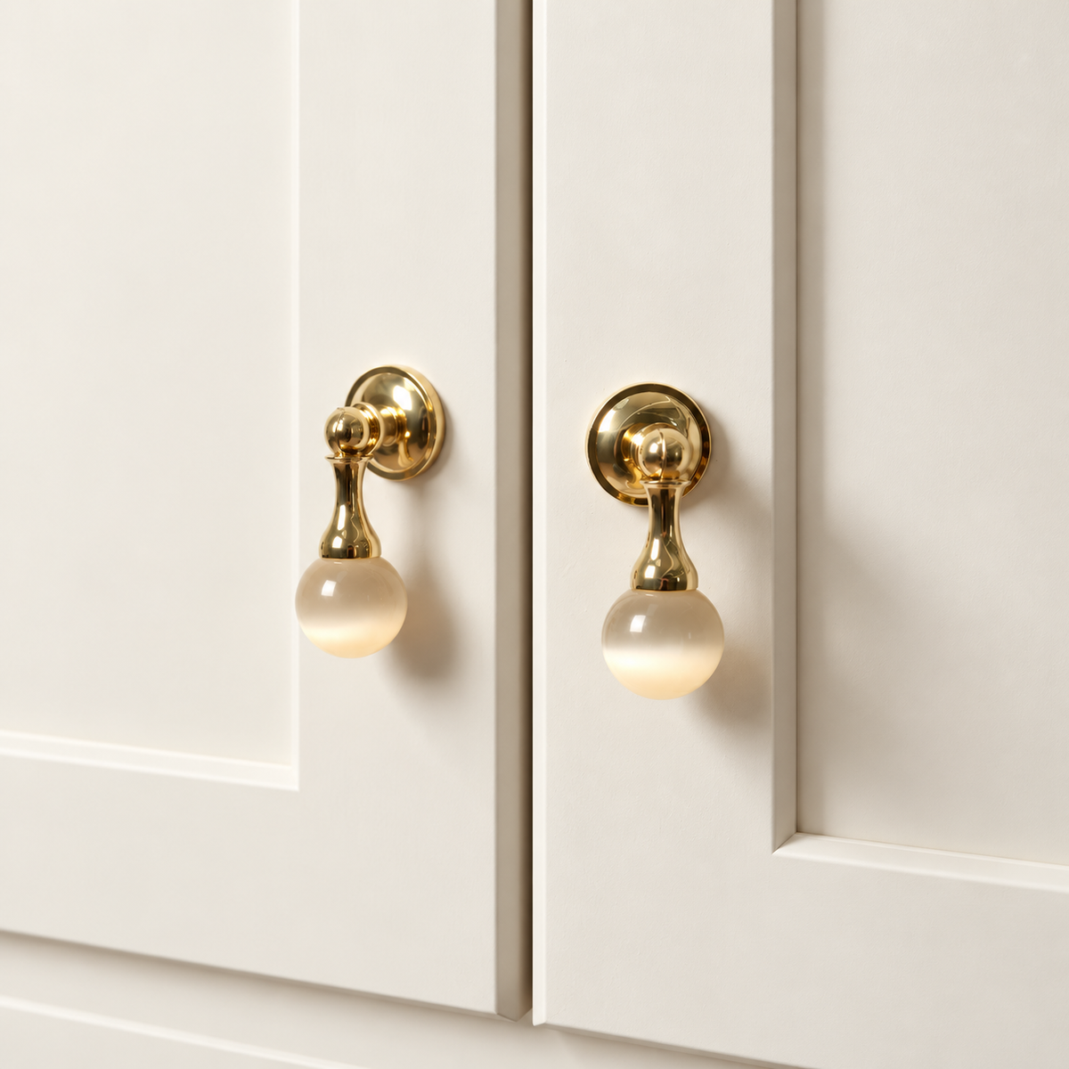 Gold-Tone Sphere Cabinet Knobs & Pulls – FH-C026