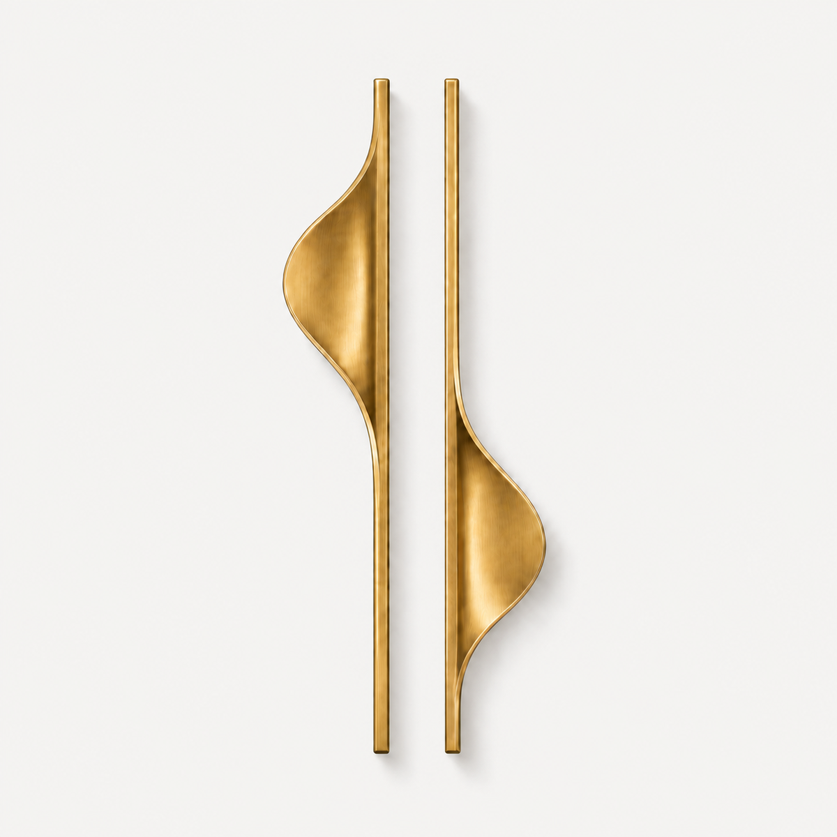 IRIS Sculptural Door Pull Handle